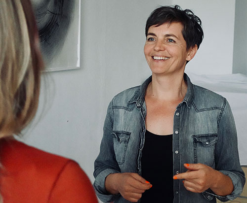 Silvia Pfändner mit Schülerin